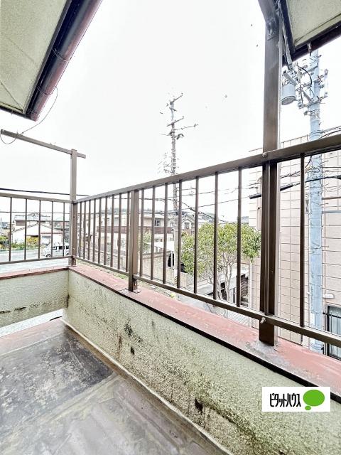 関戸2丁目12-25戸建（-） バルコニー