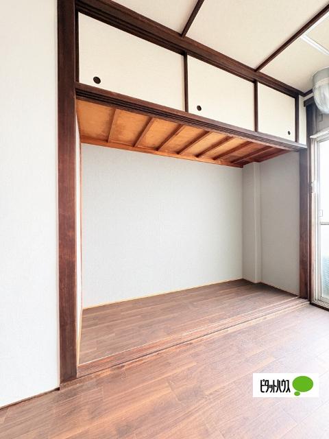ハウスブルーネ（408） 収納