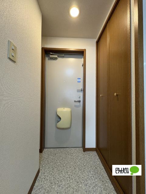 フジパレス水道路（102） 玄関