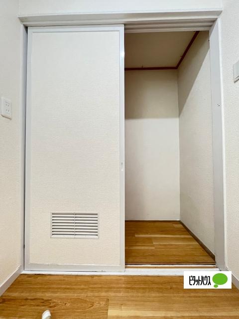 プレゼンス西浜（304） 部屋画像