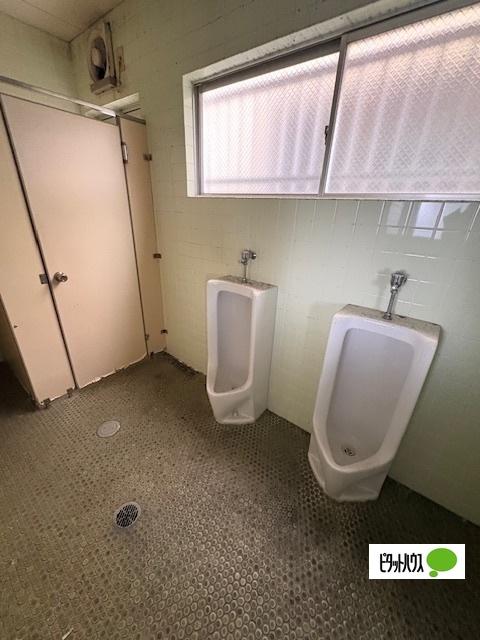 和歌山市西浜倉庫・収納庫 トイレ