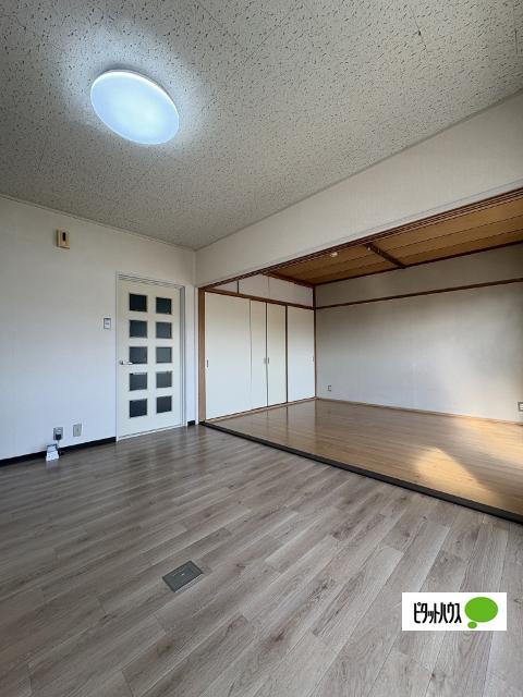 マンション財 リビング