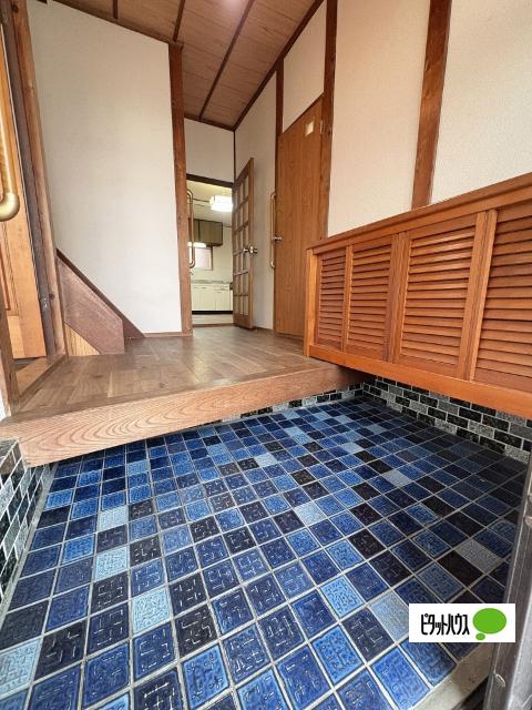 園部戸建（-） 玄関