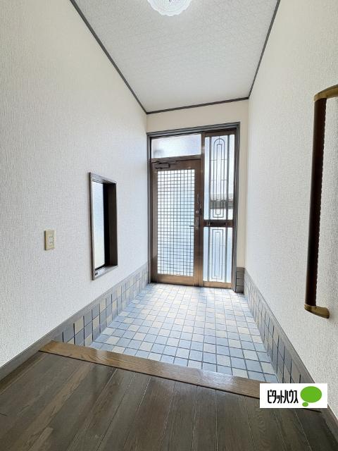 和歌山市川辺戸建て（-） 玄関