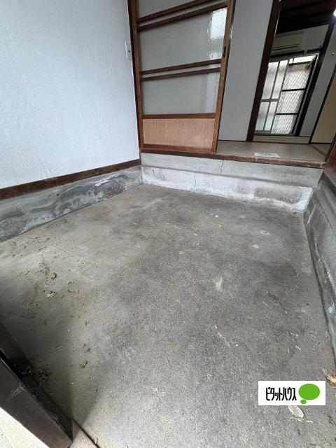 森荘（3） 玄関