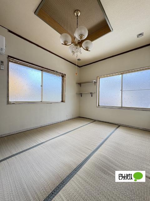 園部車庫付き戸建て?（-） その他部屋・スペース