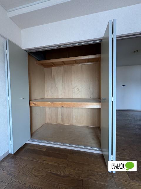 Wajima小雑賀マンション（401） 収納