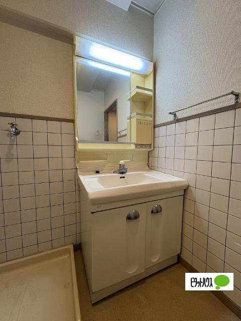 Wajima小雑賀マンション（401） 洗面