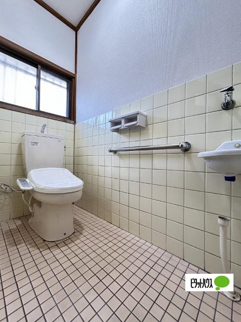 西浜957-11戸建（-） トイレ