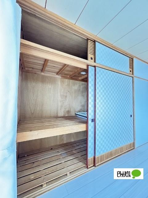 ライジング関戸（302） 収納