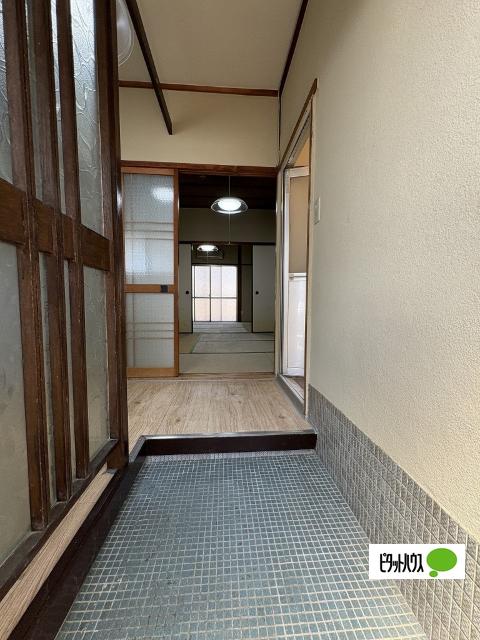 乙井マンション（28） 玄関