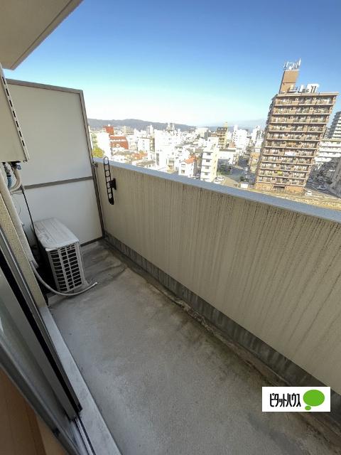 Ｕ−Ｂｕｉｌ三木町（805） バルコニー