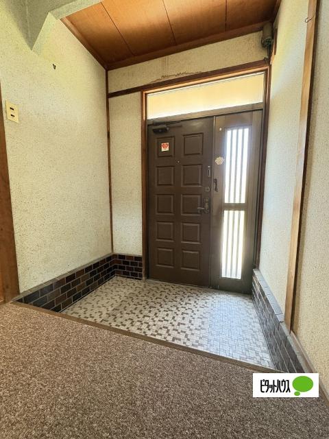 狐島29-2戸建（-） 玄関