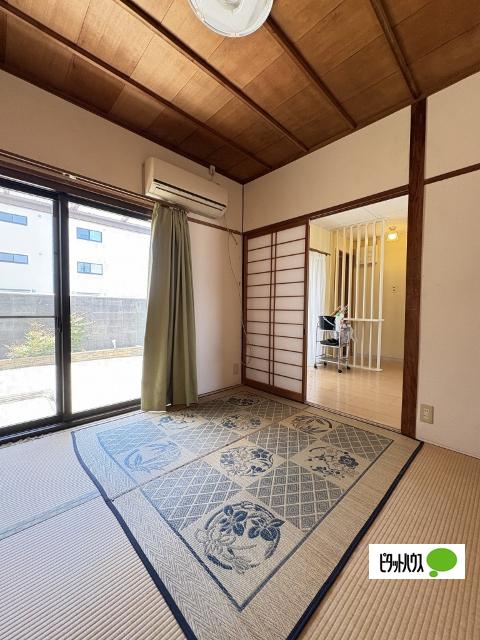 和歌山市西庄一戸建 リビング