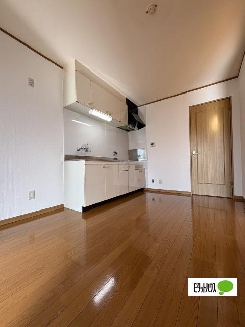 フォーチュネイト吹屋（101） 部屋画像