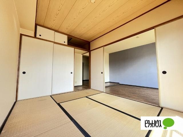 シャルル岩出（302） 部屋画像