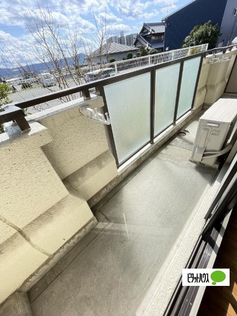 シャルル岩出（302） 部屋画像