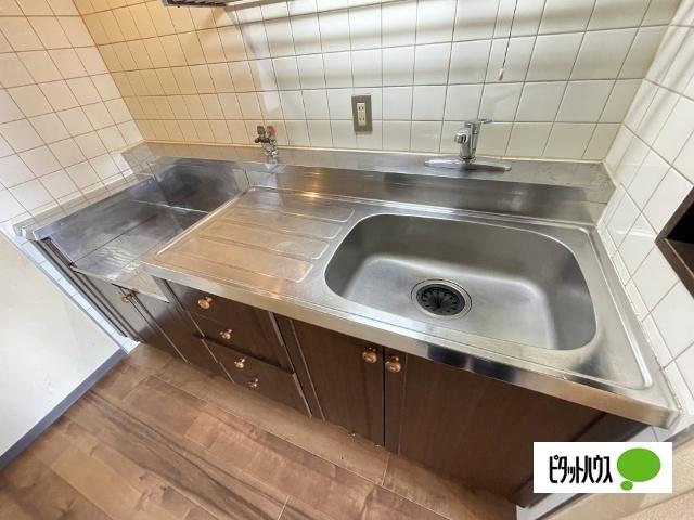 シャルル岩出（302） 部屋画像
