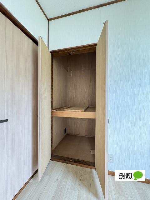 有田市宮原町滝川原一戸建 収納