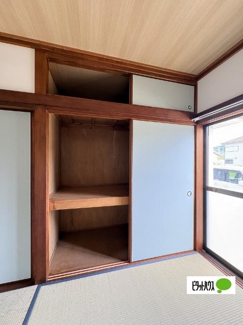 有田市宮原町滝川原一戸建 収納