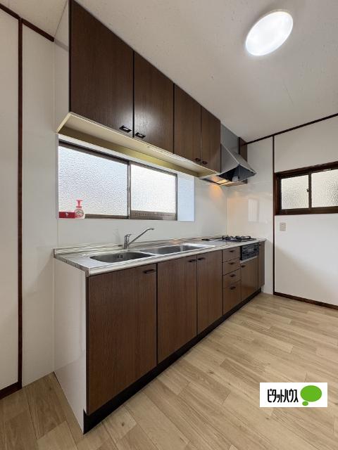 有田市宮原町滝川原一戸建 キッチン