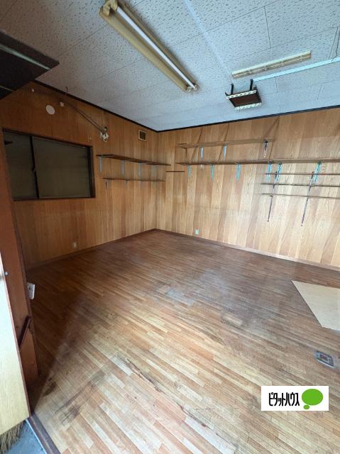 川辺285-10事務所 室内