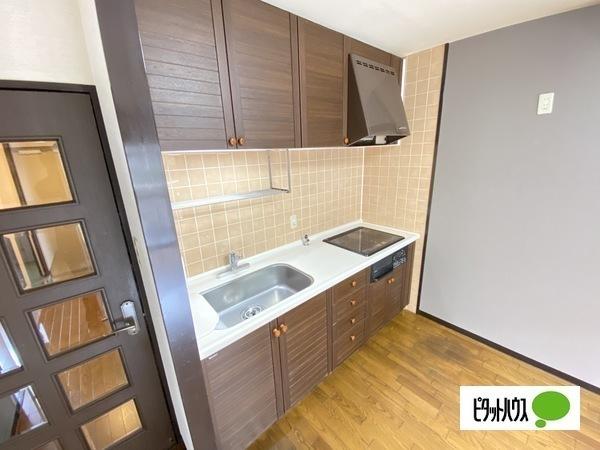 和歌山市塩屋マンション キッチン