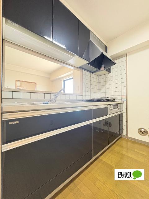 レイダント畑屋敷（701） キッチン