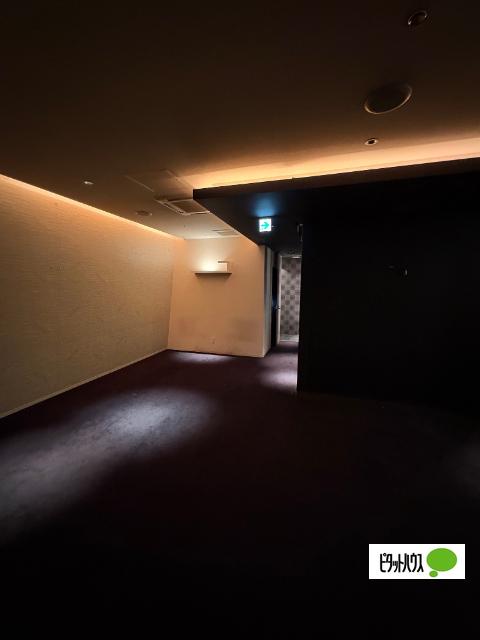 シェールスクエアー（西側-Ａ） 室内