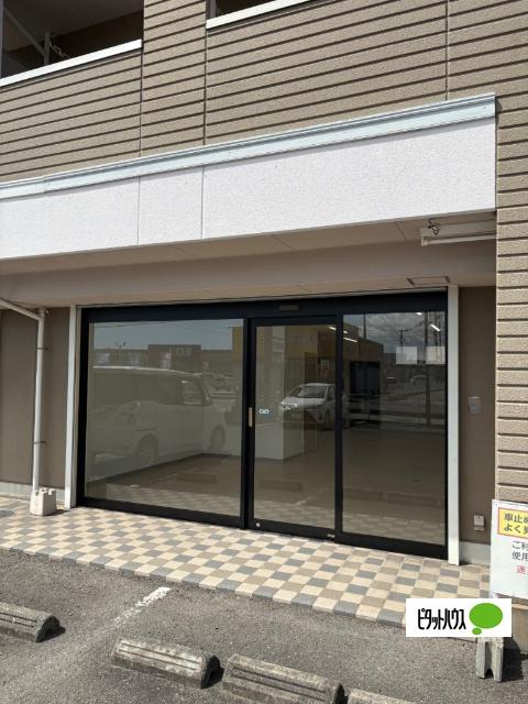 サンライズ三崎（102） 室内
