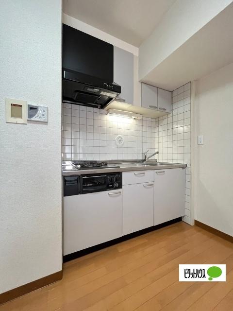 パリ・シャトー本町（1406） 部屋画像