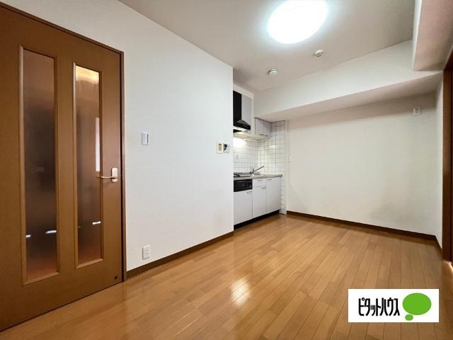 パリ・シャトー本町（1406） 部屋画像