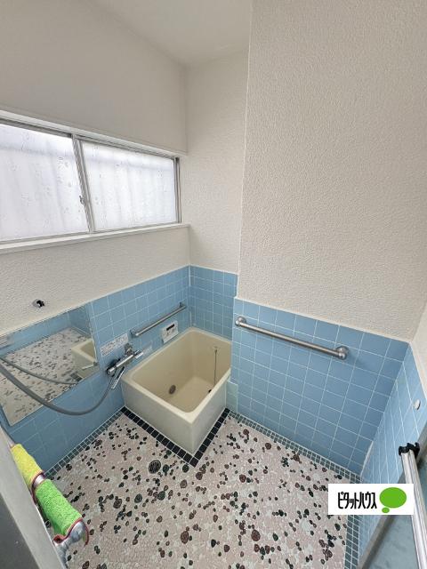岩出市金屋戸建（-） バス／シャワー