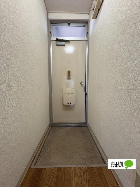 ハイツ松本（103） 玄関