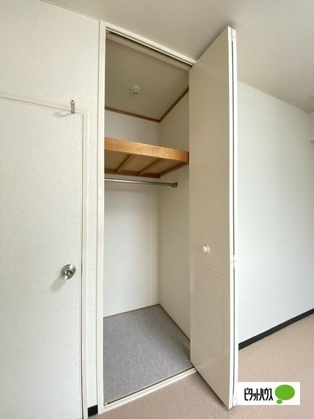 リベラルパレス太田（502） 収納