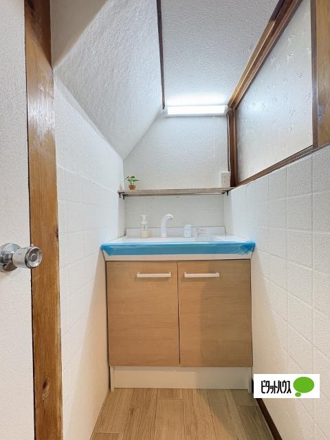 園部349-5戸建て（-） 洗面
