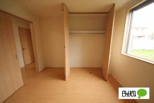 藤栄ハイツⅢ（107） 収納