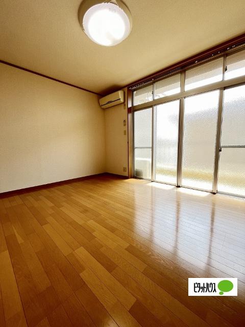 坂田マンション（308） リビング