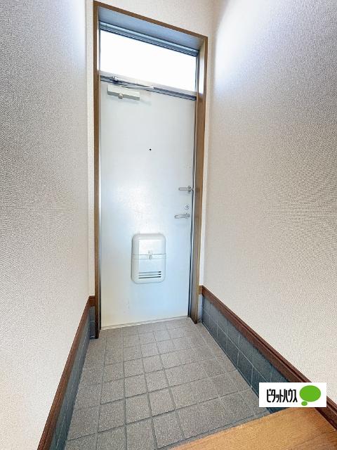 リザーブハイツ谷口（B） 玄関