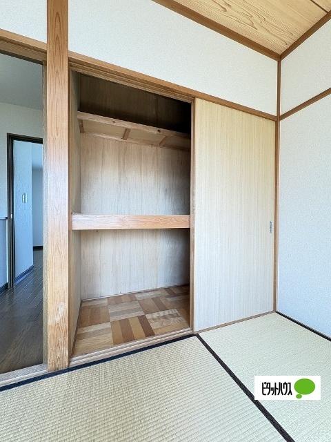 リザーブハイツ谷口（B） 収納