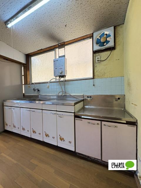 有田市宮崎町一戸建 キッチン