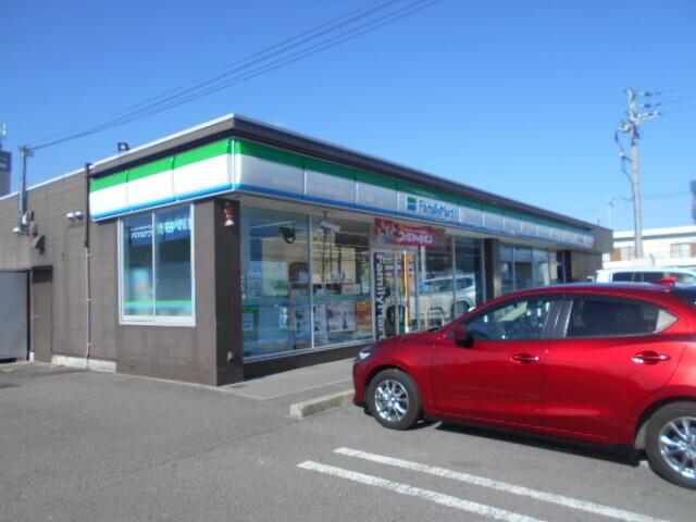 ファミリーマート和歌山小雑賀店：499m