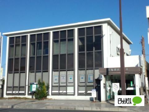 紀陽銀行湊支店：551m