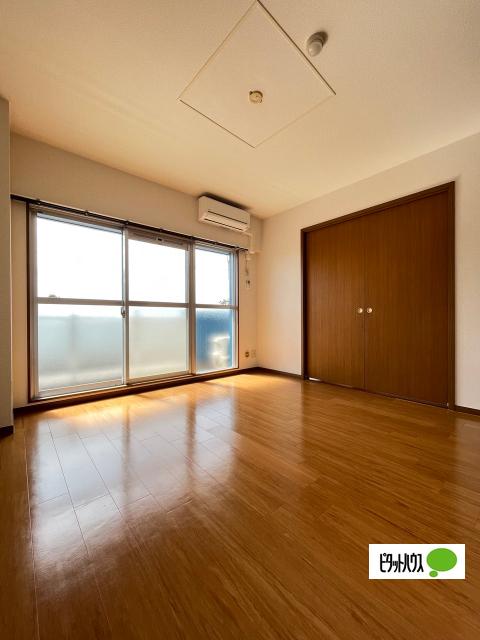 アズゥ−ル（302） その他部屋・スペース