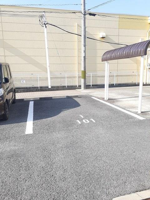 タウニィー２１　Ⅰ（101） 駐車場