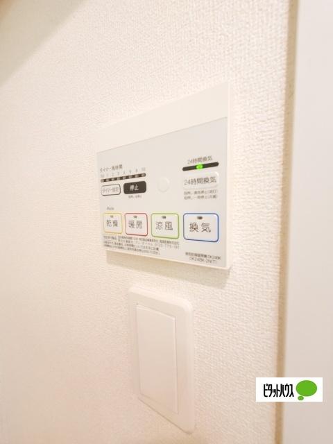 リヴェール栄谷（302） 部屋画像