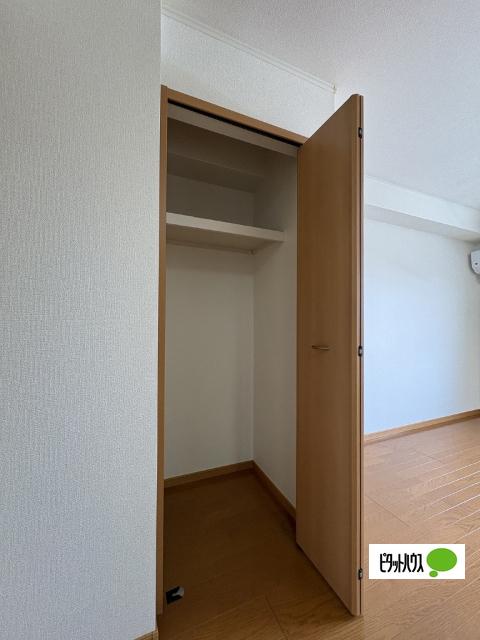 ルーナ　ルーチェ　Ⅱ（205） 部屋画像