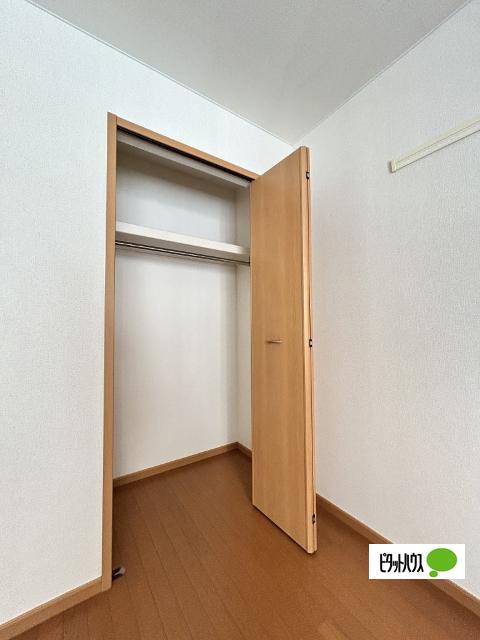 プレシャスコートＫ西浜（101） 収納
