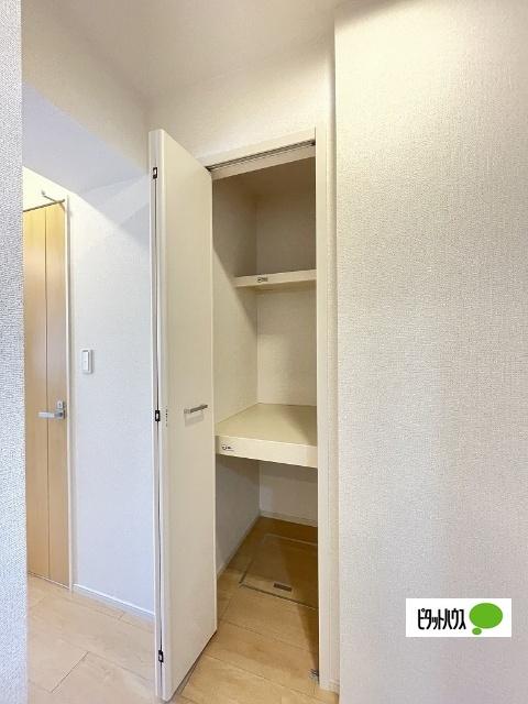 ラ・ルーチェ（105） 収納