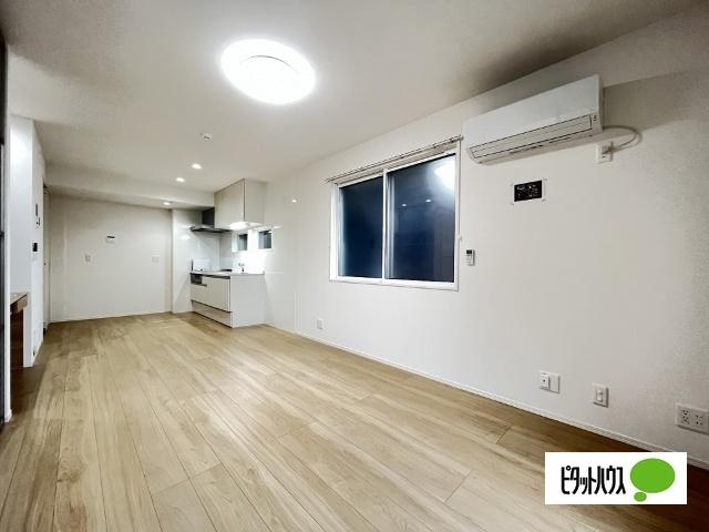 アルビネス田中町（105） リビング